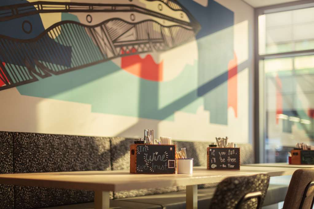 Holiday Inn - The Niu, Mesh Stuttgart Messe By Ihg Nhà hàng bức ảnh