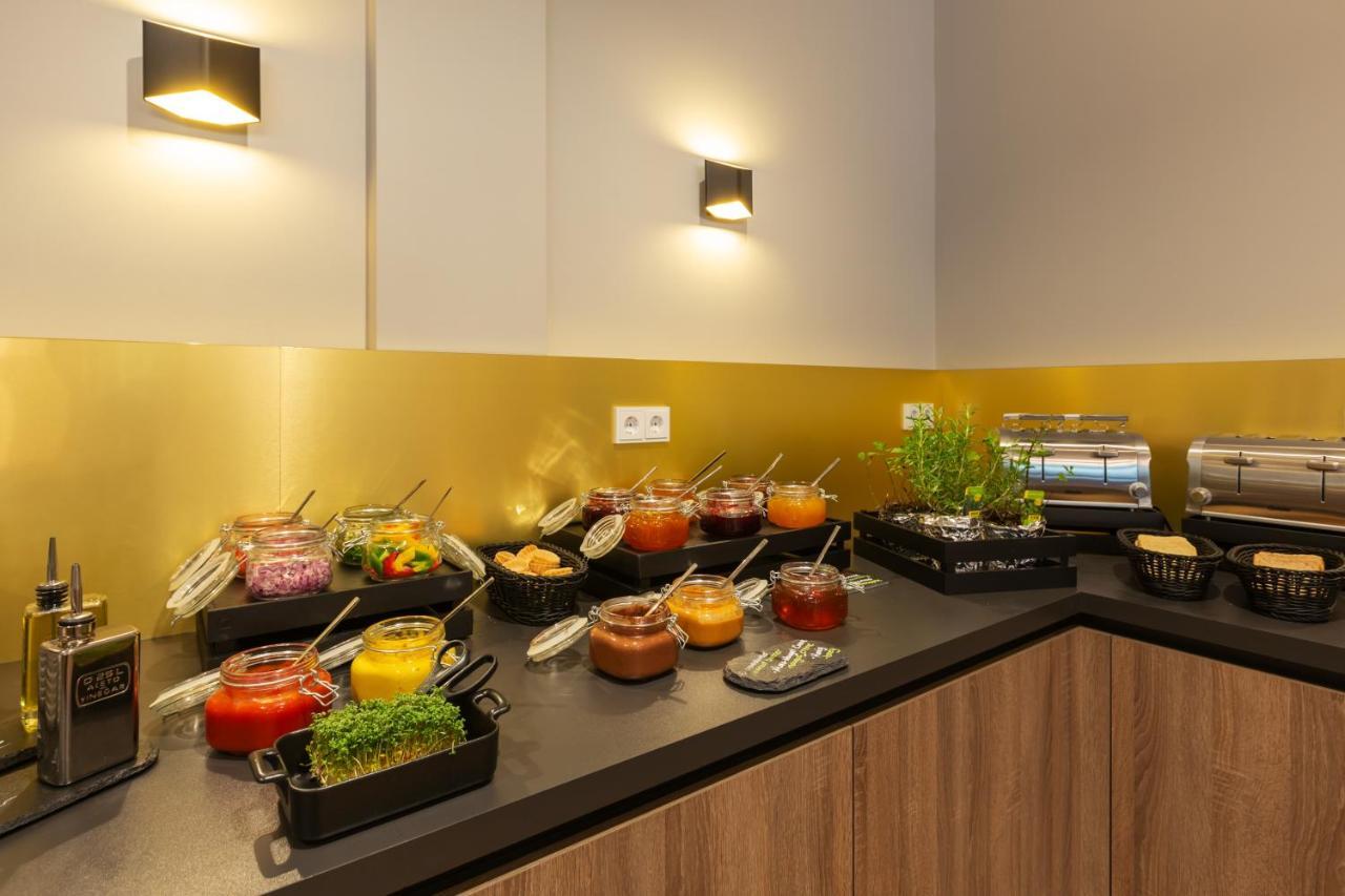 Holiday Inn - The Niu, Mesh Stuttgart Messe By Ihg Ngoại thất bức ảnh